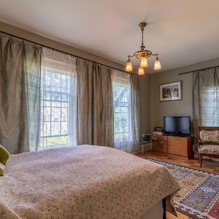 Mozart Guest House Seattle Bed And Breakfast ภายนอก รูปภาพ
